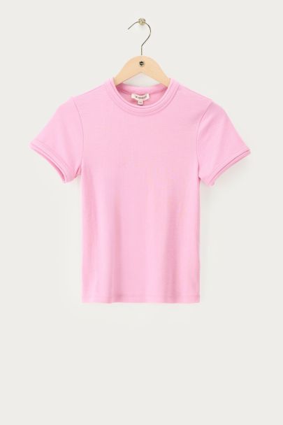 Pinkes T-Shirt mit Flügelärmeln und Details