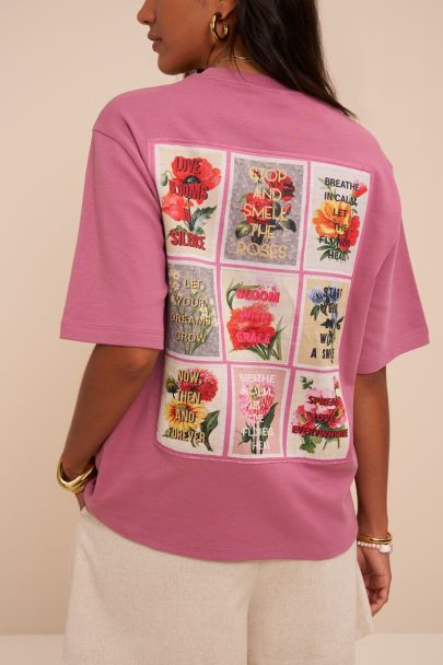 Roze T-shirt met bloemenprint vakjes