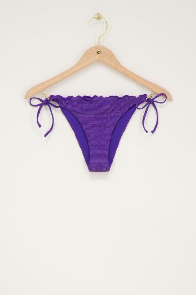 Paars bikini broekje met ruffles en lurex