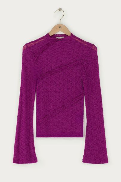 Paarse kanten top met ruffles