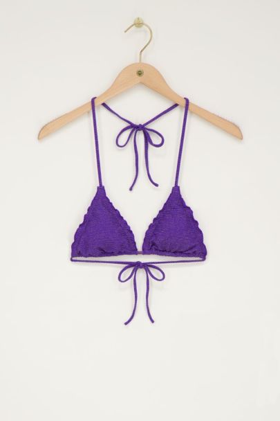 Haut de bikini triangle violet à volants en lurex