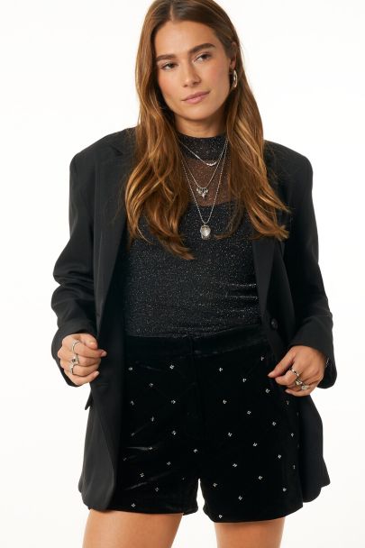 Re-celebrate schwarze Samt-Shorts  