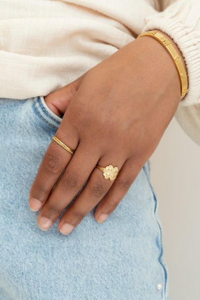 Ring klaver met strass steen