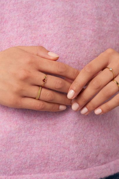 Ring mit doppeltem roten Herz