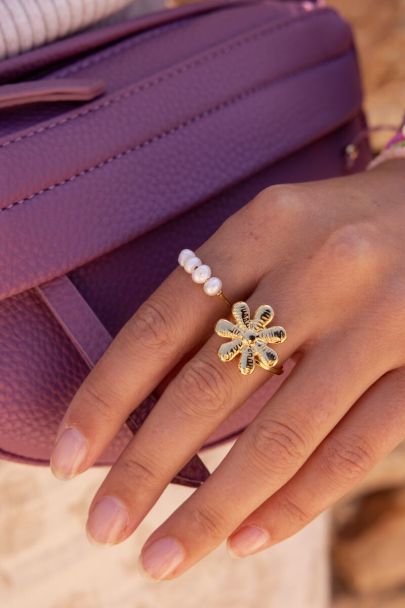 Ring met vier zoetwaterparels 