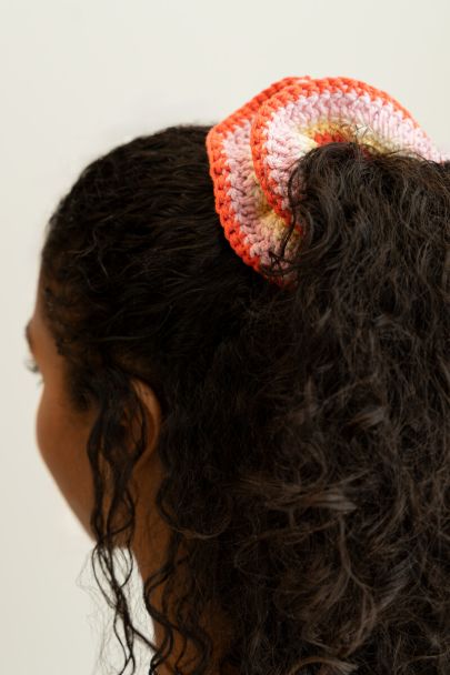 Scrunchie crochet pastel oranje & roze 