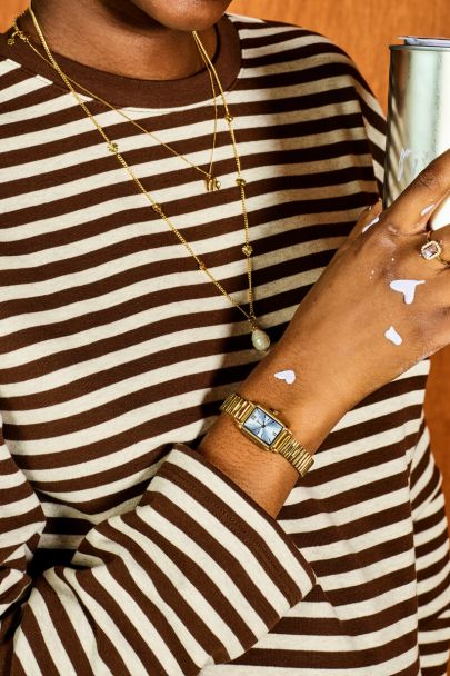 Vierkante horloge met lavender wijzerplaat