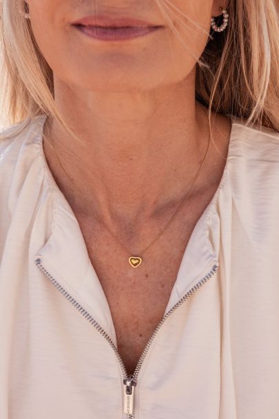 Collier minimaliste avec double cœur