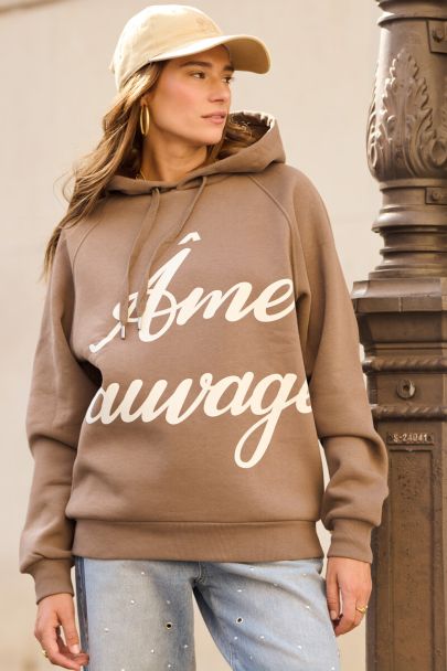 Bruine hoodie "Ame sauvage"