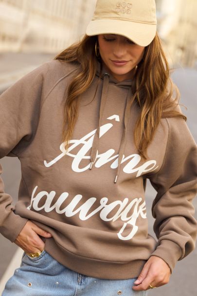 Bruine hoodie "Ame sauvage"