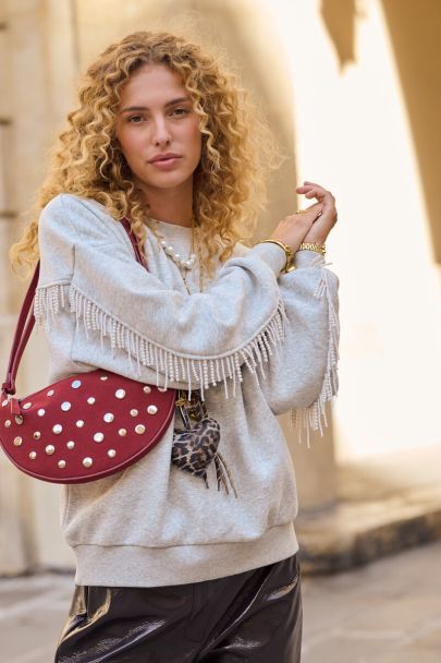 Grijze sweater met imitatieparels