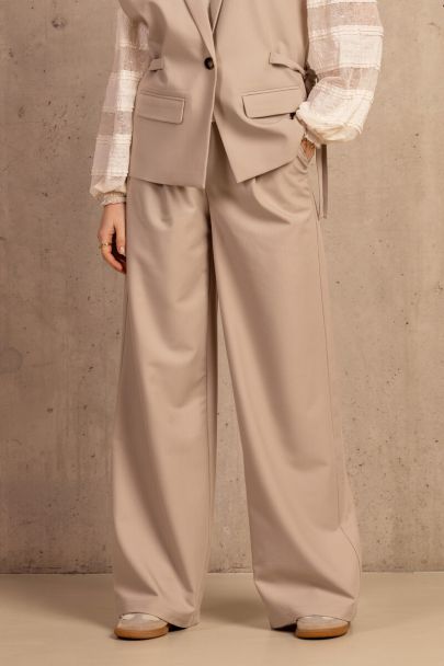 Beige wide leg pantalon met plooien