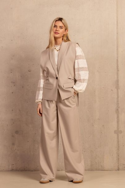 Beige wide leg pantalon met plooien