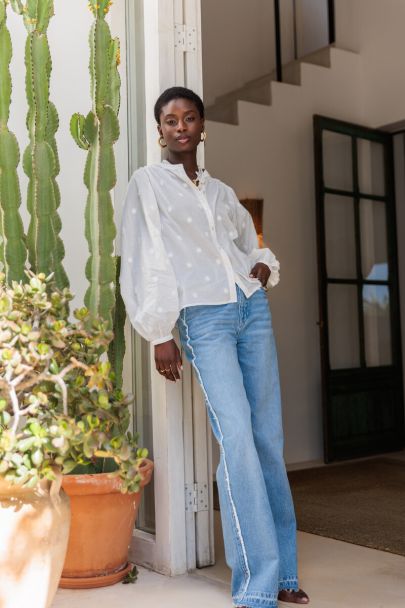 White blouse with 3D flowers