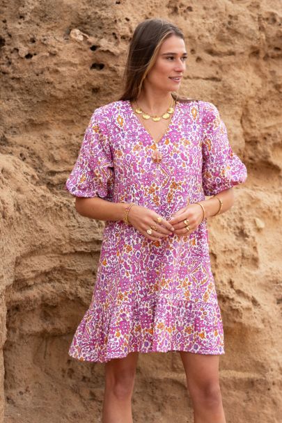 Roze jurk met pofmouwen & bohemianprint
