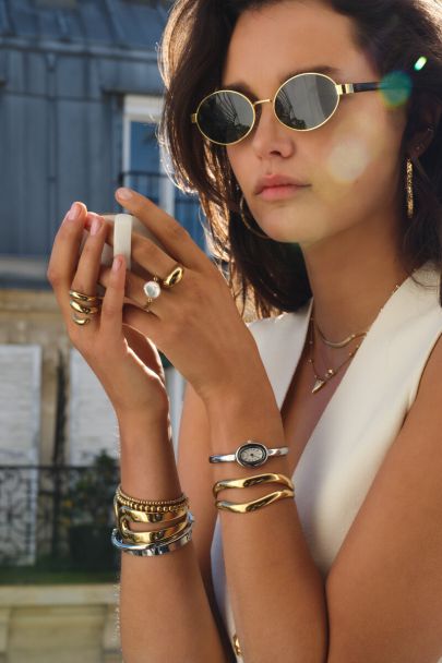 The Emiliy goldfarbene runde Sonnenbrille 