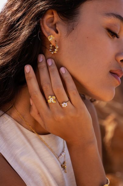 Studs with ranunculus flower and faux pearl