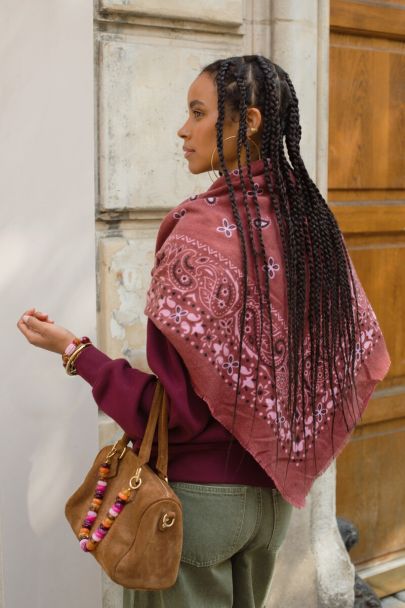 Burgundy large scarf with paisley print