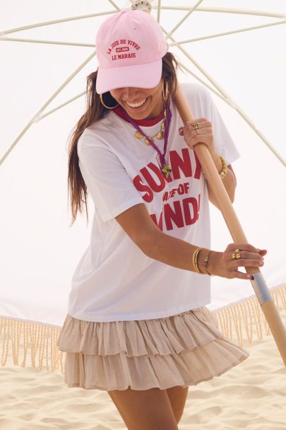 Beigefarbener Rock mit Smock