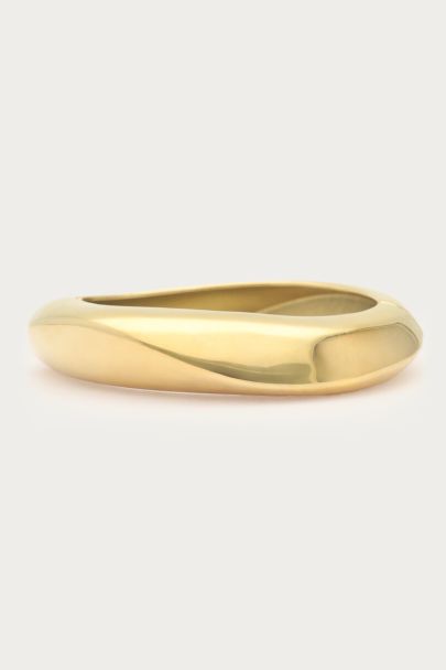 Statement bangle chunky