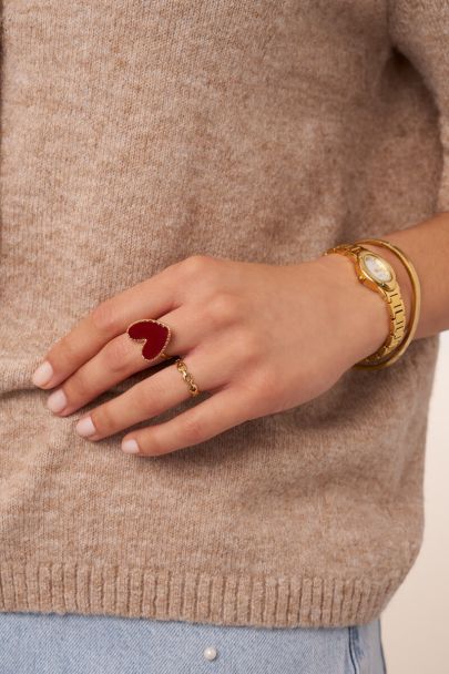 Statement ring met burgundy hartje