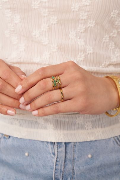 Statement ring met groene kralen