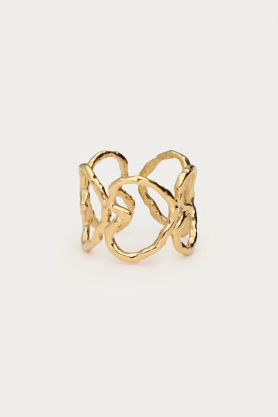 Bold statement ring with open hearts