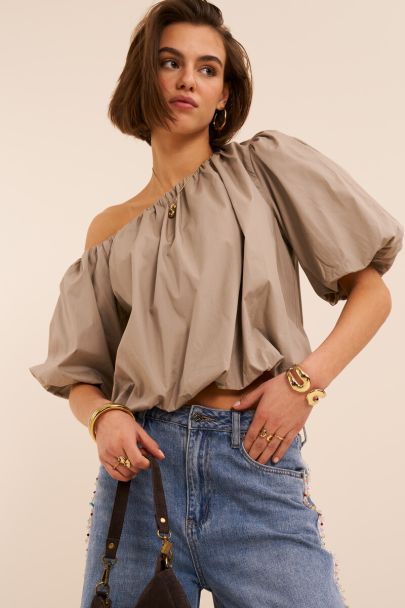 Taupe one-shoulder top in ballon look