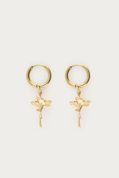 Vintage oorringen met hibiscus