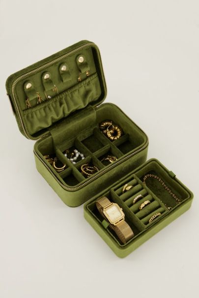 Vintage velvet groen sieraden doosje