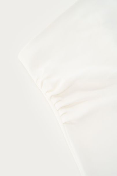 Witte basic one-shoulder top
