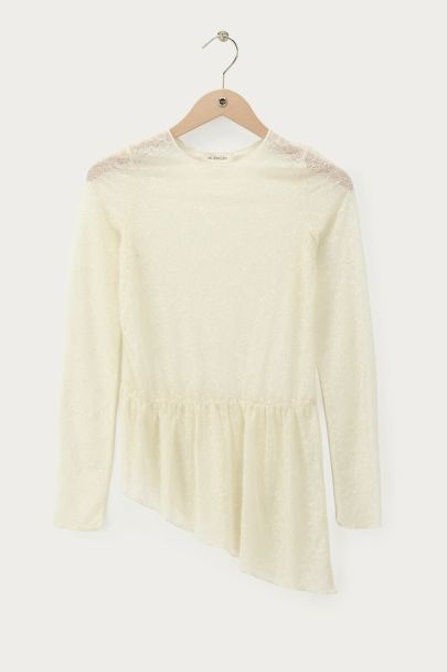 Top blanc en dentelle asymétrique
