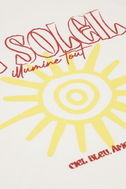 Weißes T-Shirt 'Le soleil'