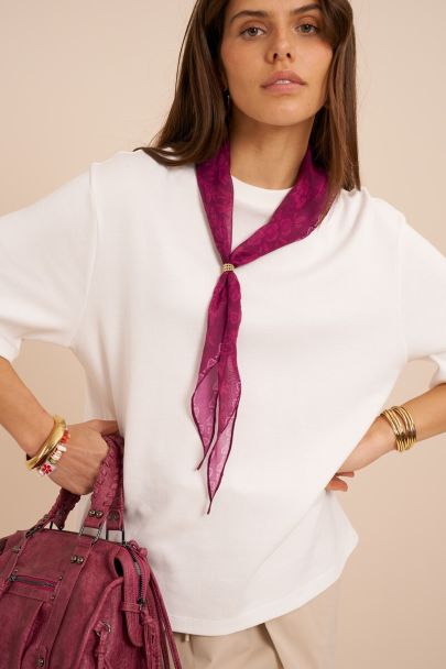 Wit T-shirt met bloemenprint vakjes