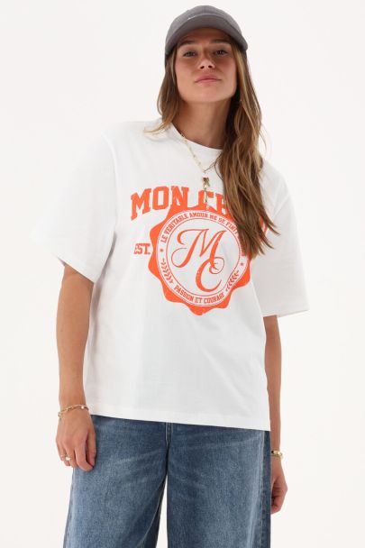 Wit T-shirt met oranje "mon cheri"