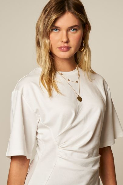 T-shirt blanc à plis