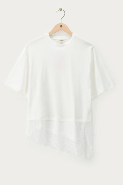 White T-shirt with satin and lace details