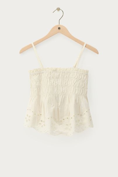 Top smocké blanc avec broderie