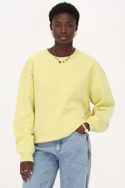 Yellow oversized sweatshirt "Bonheur"