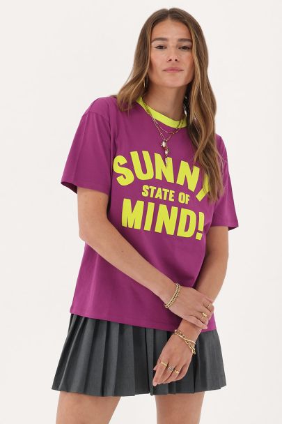 Paars T-shirt "Sunny state of mind"
