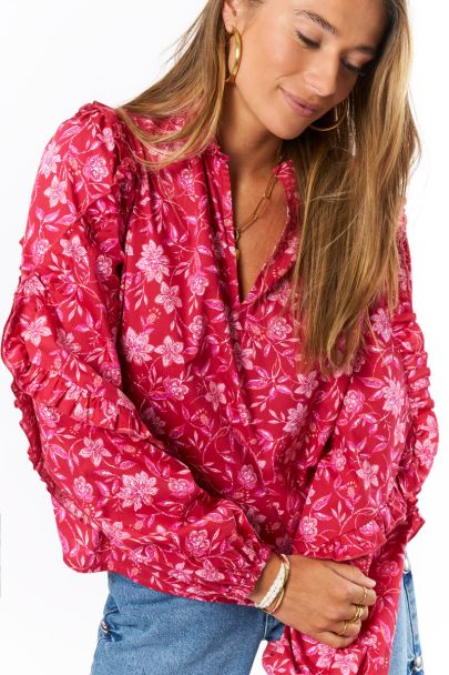 Fuchsia blouse met ruffles & V-hals
