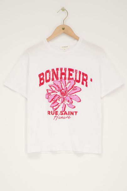 White T-shirt with red "Bonheur"