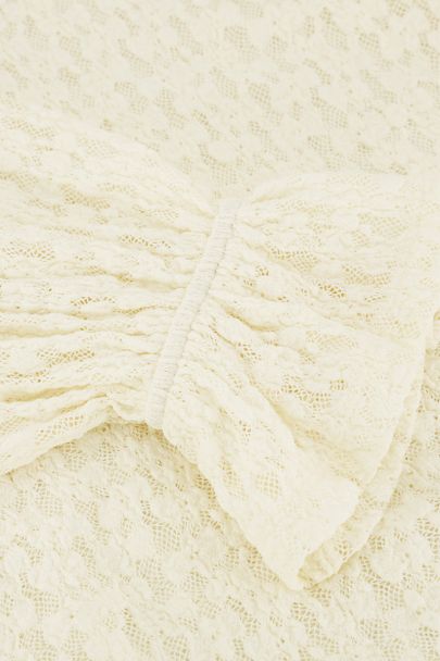 Witte kanten top met cuff