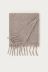 Taupefarbener Strickschal mit Fransen