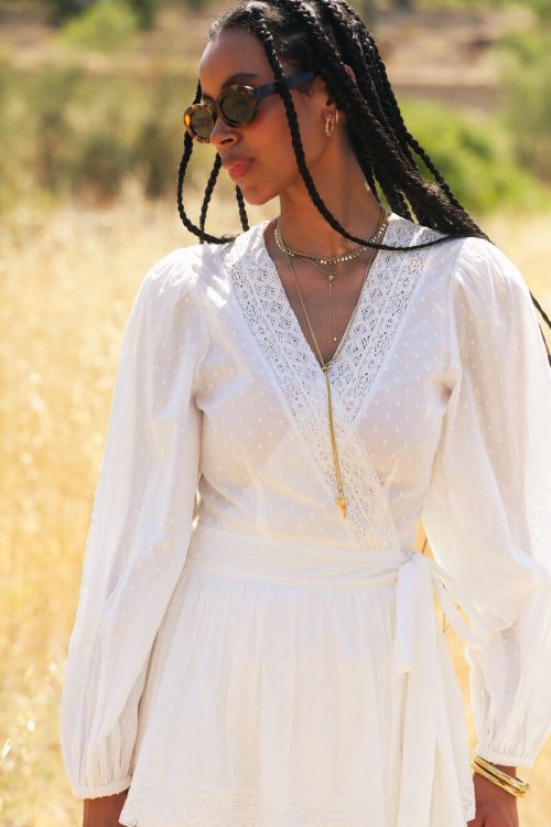 casual white dresses for women LoveShackFancy Peppy Dress in SOH 30 Nov 2024 Taylor Swift wears a 鞋码:8 dinner tasting