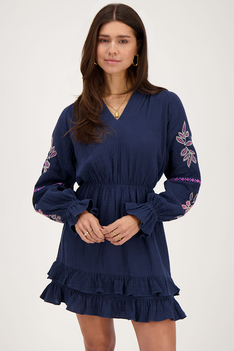 Dark blue dress with embroidery | My Jewellery