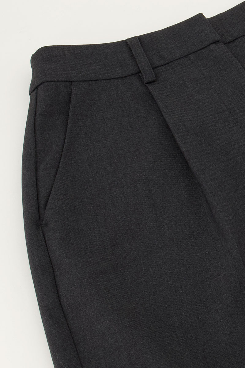 Dark gray bermuda pants | My Jewellery