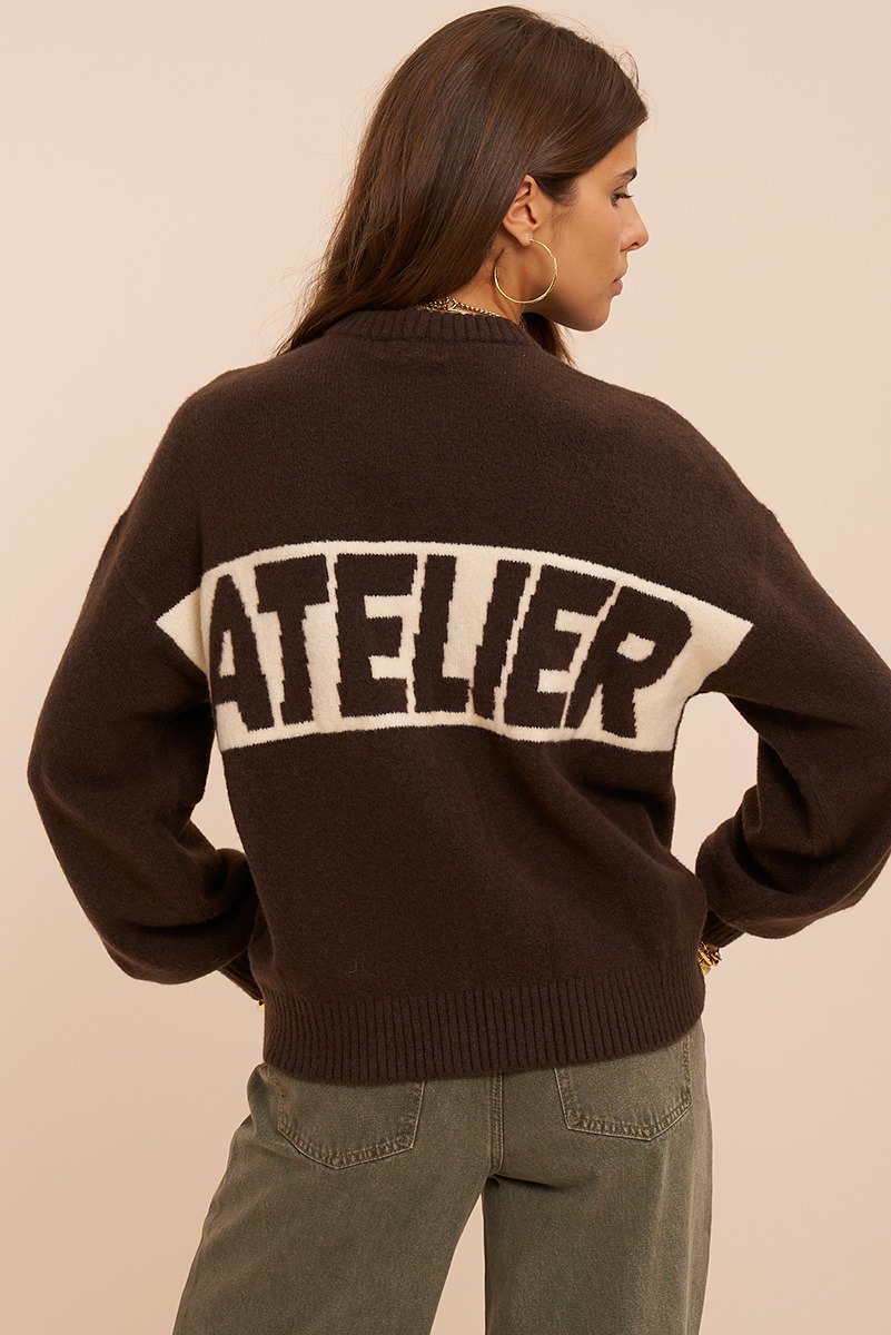 Dark brown sweater with back print 'Atelier' | My Jewellery
