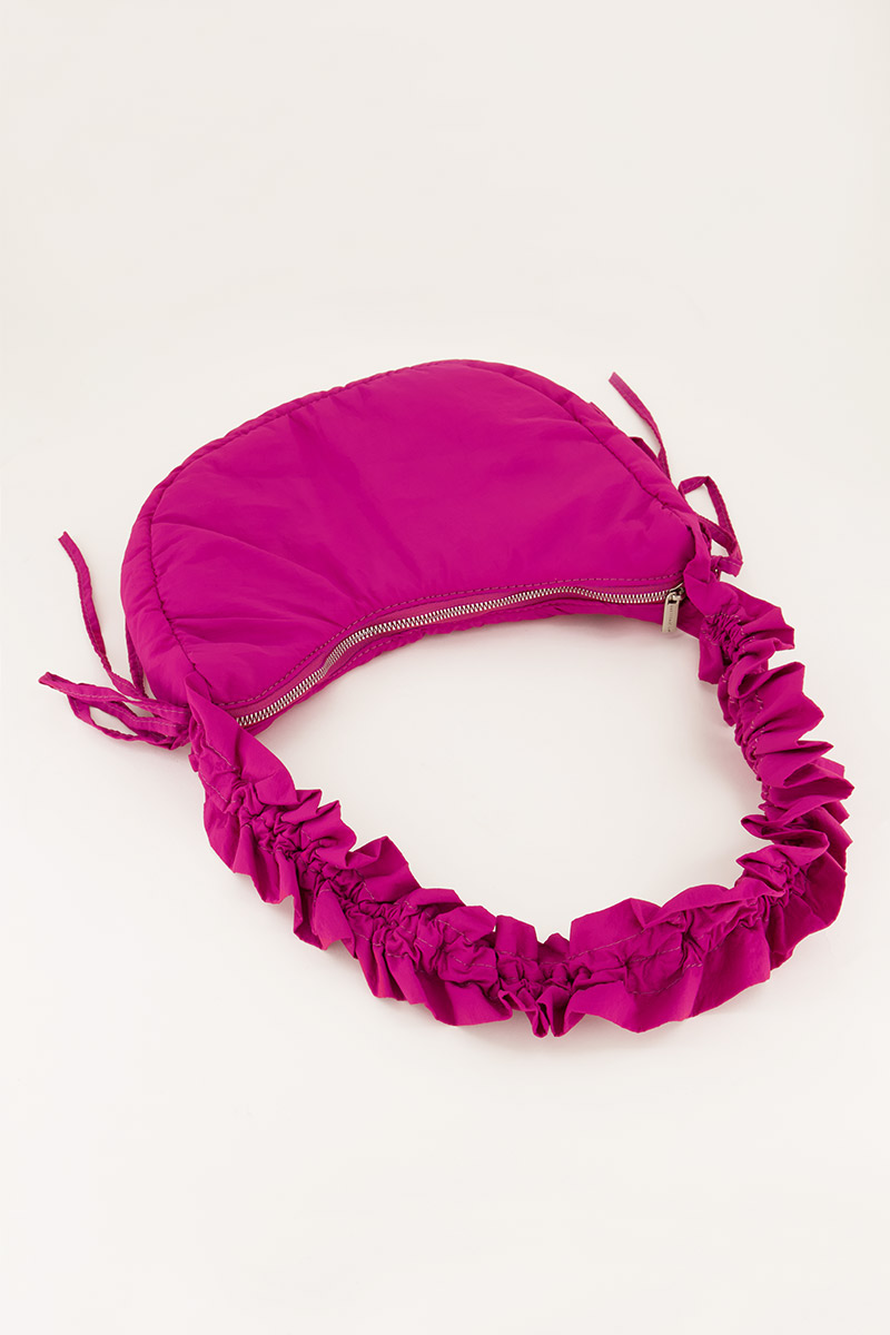 Fuchsia crossbody bag with ruffles