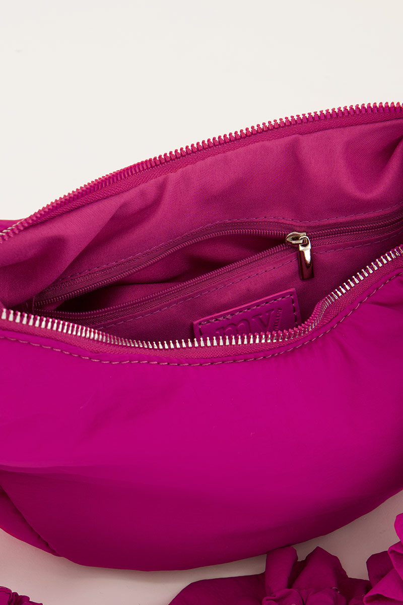 Fuchsia crossbody bag with ruffles